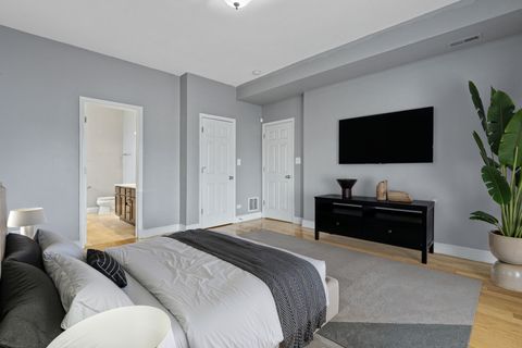 Tiny photo for 4532 S INDIANA Avenue #2N, Chicago, IL 60653 (MLS # 12456867)