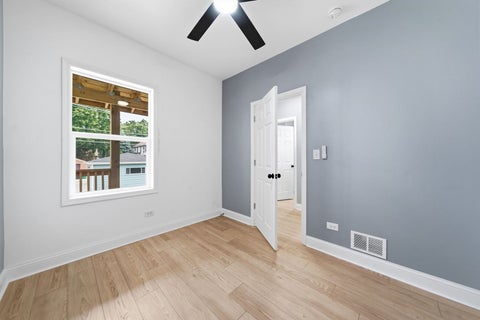 Tiny photo for 1118 Thomas Avenue, Forest Park, IL 60130 (MLS # 12729648)