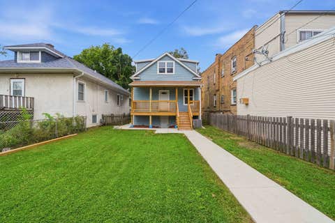 Tiny photo for 1118 Thomas Avenue, Forest Park, IL 60130 (MLS # 12729648)