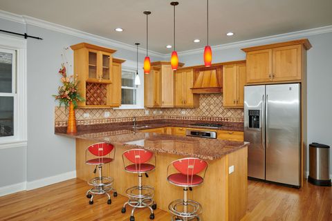 Tiny photo for 5021 N Kenmore Avenue #1N, Chicago, IL 60640 (MLS # 12593507)