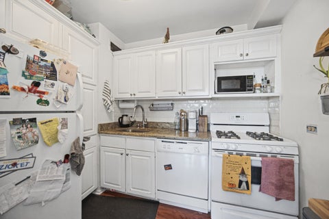 Tiny photo for 1150 N LAKE SHORE Drive #18L, Chicago, IL 60611 (MLS # 12791153)