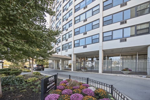 Tiny photo for 1150 N LAKE SHORE Drive #18L, Chicago, IL 60611 (MLS # 12791153)