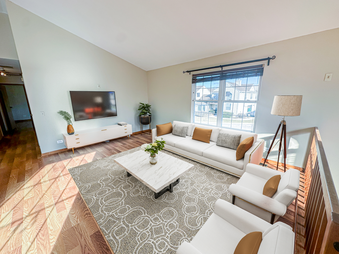 535 Le Parc Circle