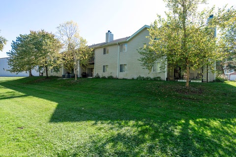 Tiny photo for 405 58th Place, Hinsdale, IL 60521 (MLS # 12793772)
