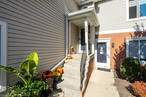 Tiny photo for 405 58th Place, Hinsdale, IL 60521 (MLS # 12793772)