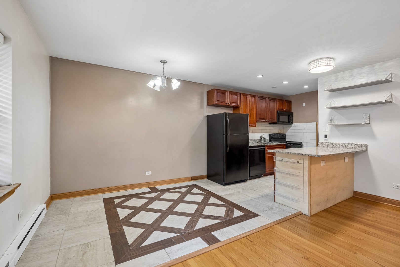 409 Lathrop Avenue 1B