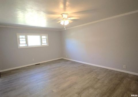 Tiny photo for 11 RIDGE Road, Centralia, IL 62801 (MLS # EB460101)