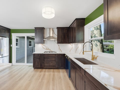 Tiny photo for 5905 Lee Avenue, Downers Grove, IL 60516 (MLS # 12761032)