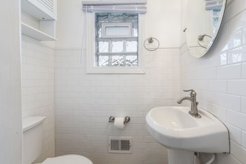 Tiny photo for 704 N Wilshire Drive, Mount Prospect, IL 60056 (MLS # 12707547)