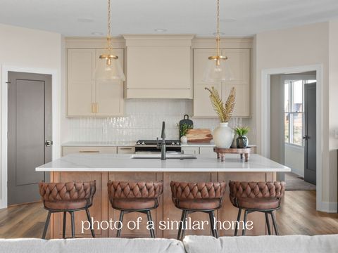 Tiny photo for 7105 Black Oak Drive, Bettendorf, IA 52722 (MLS # 12548587)