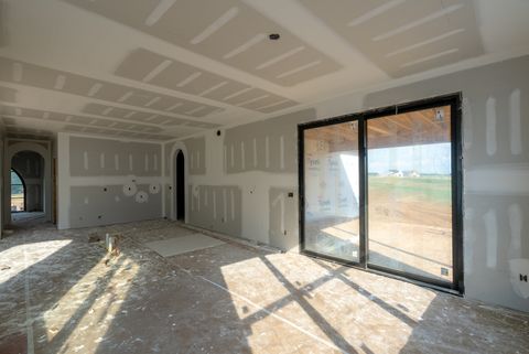Tiny photo for 7105 Black Oak Drive, Bettendorf, IA 52722 (MLS # 12548587)