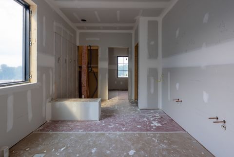 Tiny photo for 7105 Black Oak Drive, Bettendorf, IA 52722 (MLS # 12548587)