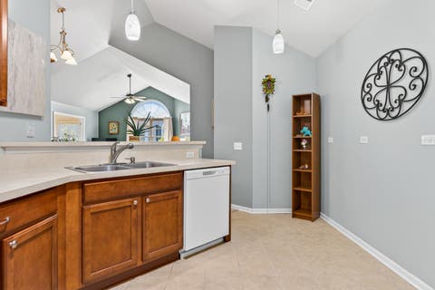 Tiny photo for 638 Handel Lane, Woodstock, IL 60098 (MLS # 12646645)