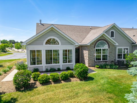 Photo of 638 Handel Lane, Woodstock, IL 60098 (MLS # 12646645)
