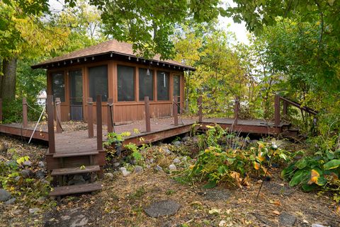 Tiny photo for 1050 State Street, Ottawa, IL 61350 (MLS # 12500926)