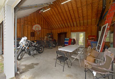 Tiny photo for 1050 State Street, Ottawa, IL 61350 (MLS # 12500926)