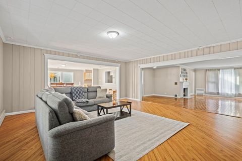 Tiny photo for 1615 Greenwood Road, Glenview, IL 60026 (MLS # 12510545)