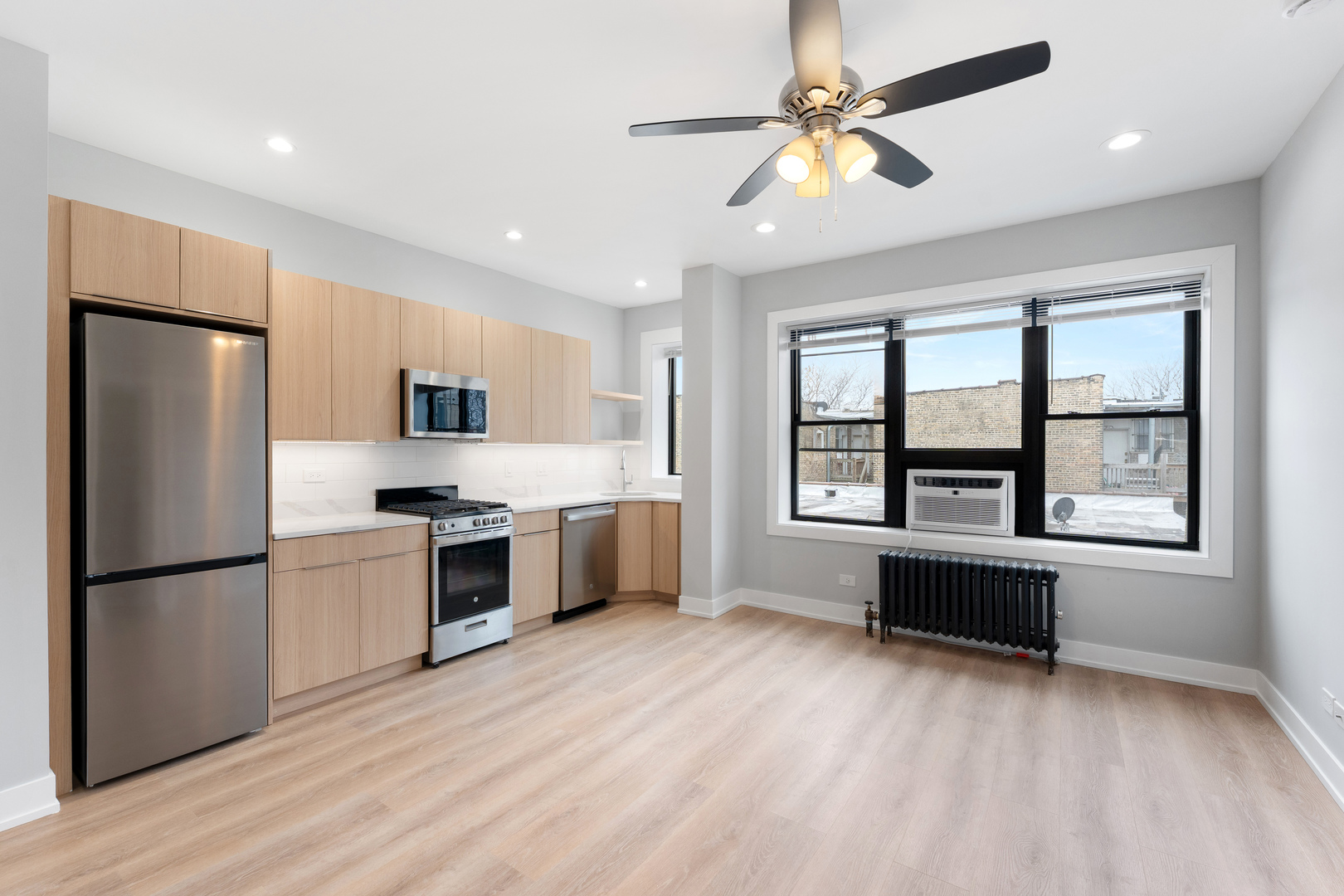 1546 W JONQUIL Terrace 306