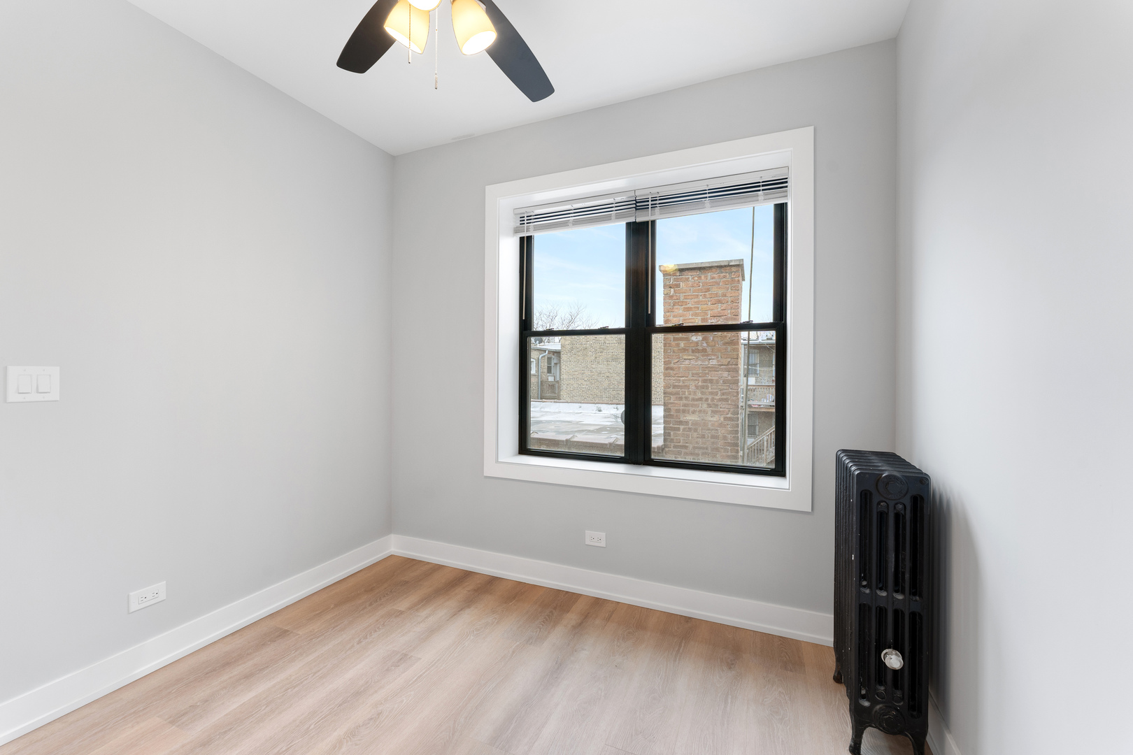 1546 W JONQUIL Terrace 306