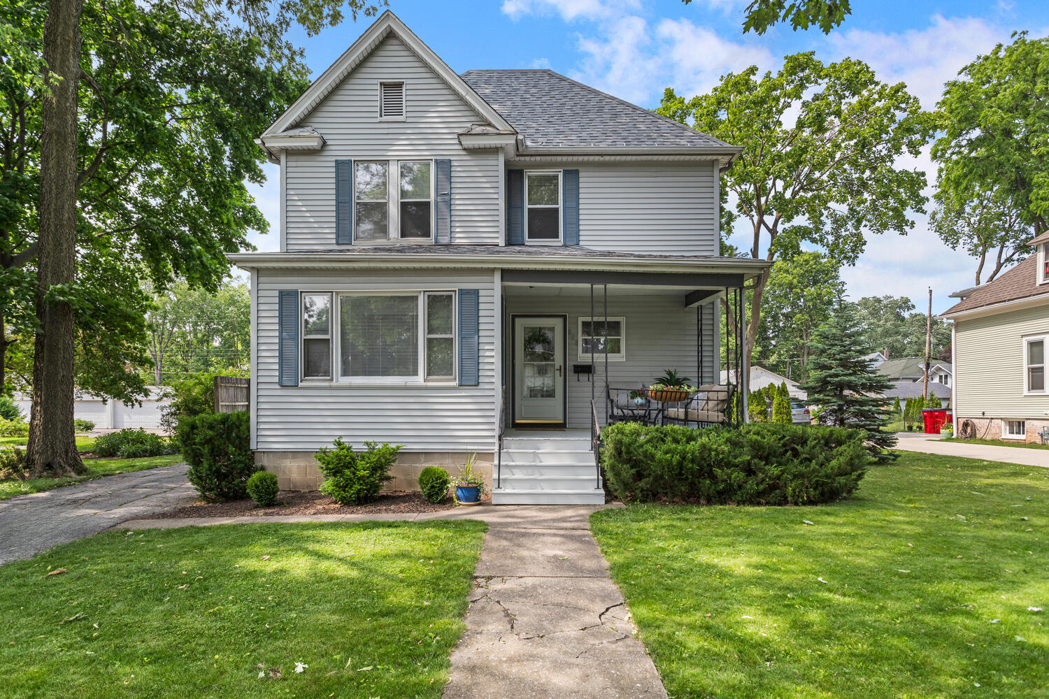 808 W Green Street