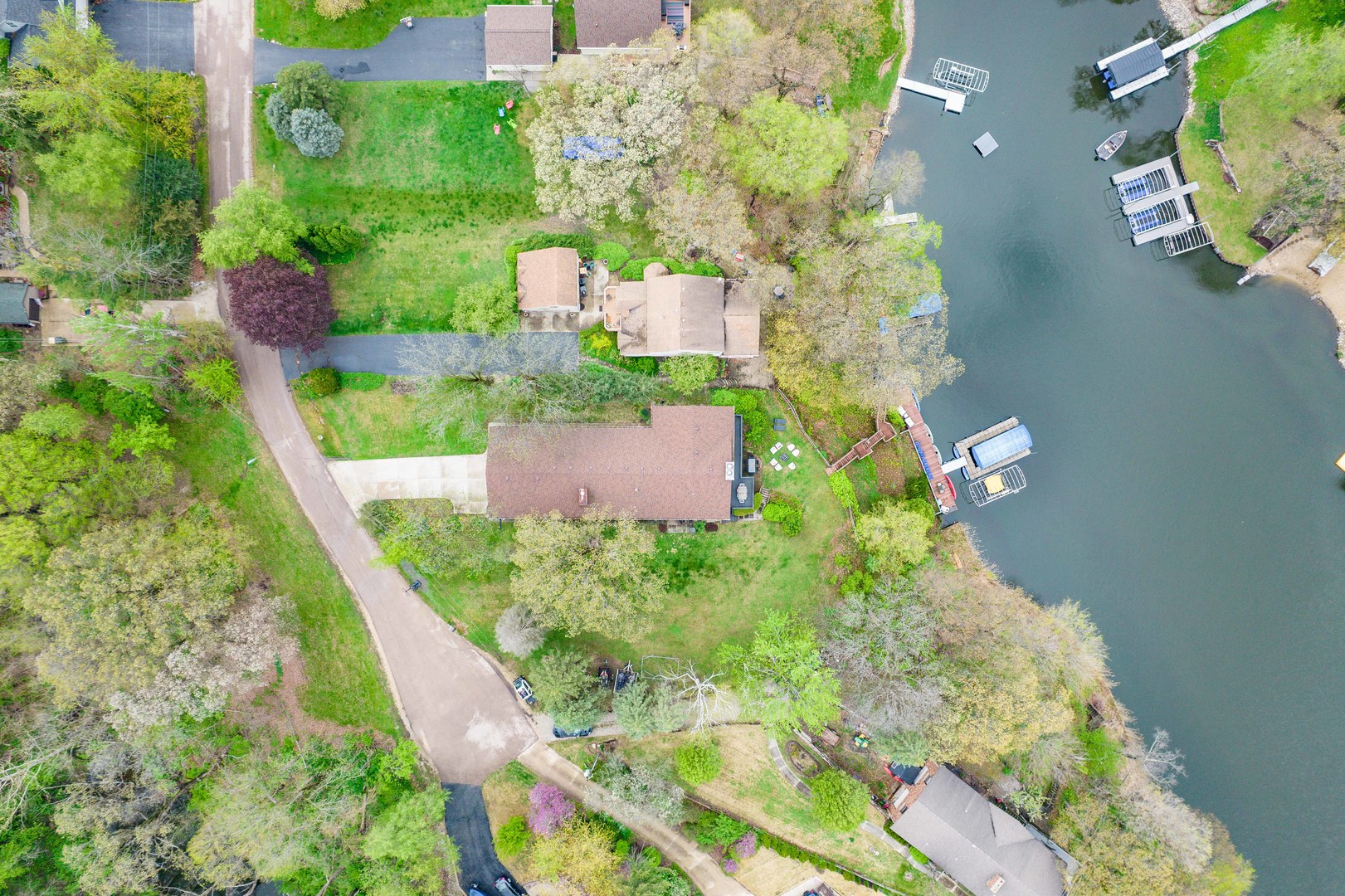 209 Oak Cove