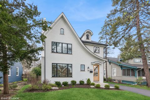 222 Logan Avenue Geneva IL 60134