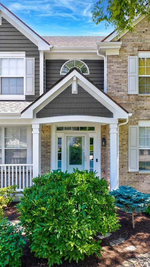 Tiny photo for 668 Sycamore Street, Vernon Hills, IL 60061 (MLS # 12782626)