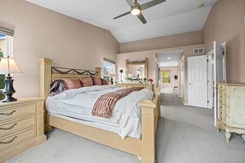 Tiny photo for 668 Sycamore Street, Vernon Hills, IL 60061 (MLS # 12782626)