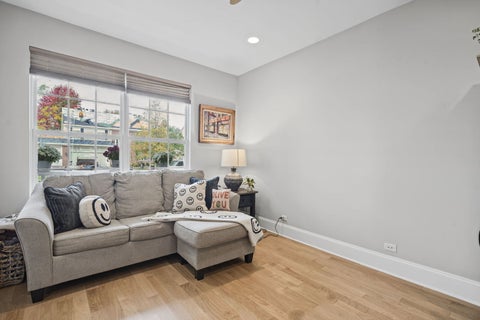 Tiny photo for 668 Sycamore Street, Vernon Hills, IL 60061 (MLS # 12782626)