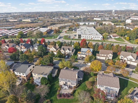 Tiny photo for 668 Sycamore Street, Vernon Hills, IL 60061 (MLS # 12782626)