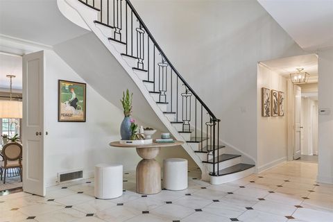 Tiny photo for 62 Woodley Road, Winnetka, IL 60093 (MLS # 12587043)