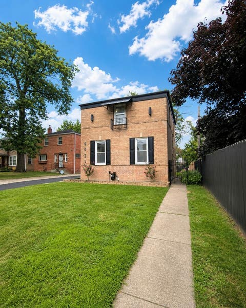 Tiny photo for 9637 S Wood Street, Chicago, IL 60643 (MLS # 12715836)