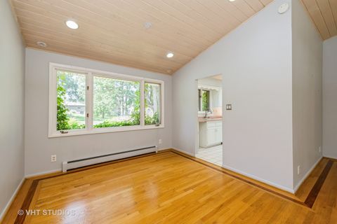 Tiny photo for 6123 S Kilkenny Drive, Crystal Lake, IL 60014 (MLS # 12431836)