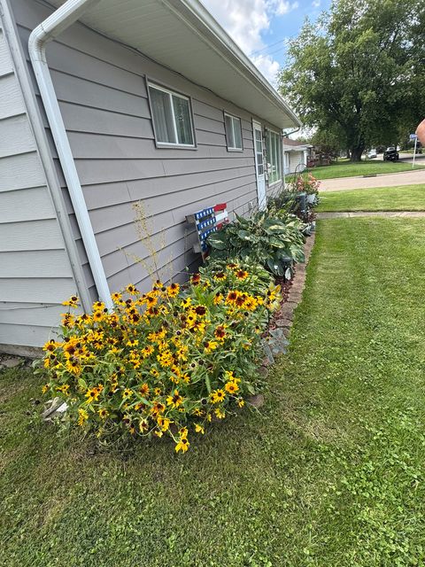 Tiny photo for 811 W 19th Street, Sterling, IL 61081 (MLS # 12594635)