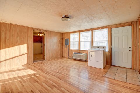 Tiny photo for 811 W 19th Street, Sterling, IL 61081 (MLS # 12594635)