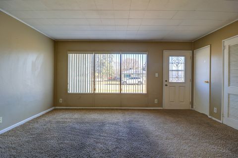 Tiny photo for 811 W 19th Street, Sterling, IL 61081 (MLS # 12594635)