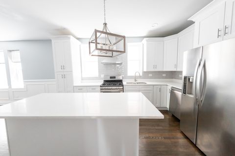 Tiny photo for 2102 Harvey Avenue, Berwyn, IL 60402 (MLS # 12585138)