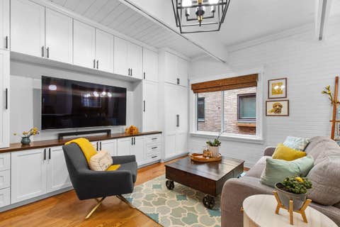 Tiny photo for 1912 N Cleveland Avenue #B, Chicago, IL 60614 (MLS # 12734307)