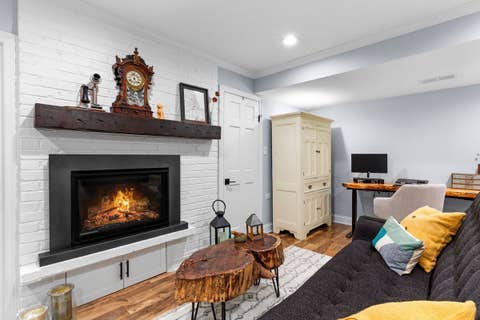 Tiny photo for 1912 N Cleveland Avenue #B, Chicago, IL 60614 (MLS # 12734307)