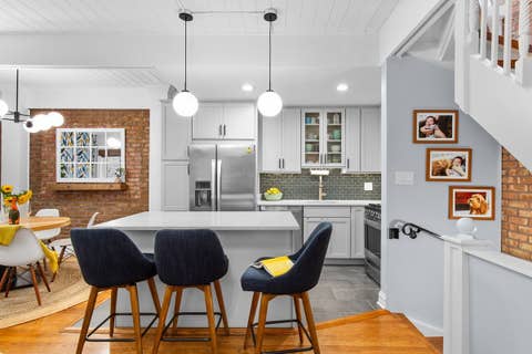 Tiny photo for 1912 N Cleveland Avenue #B, Chicago, IL 60614 (MLS # 12734307)