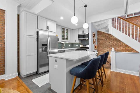 Tiny photo for 1912 N Cleveland Avenue #B, Chicago, IL 60614 (MLS # 12734307)
