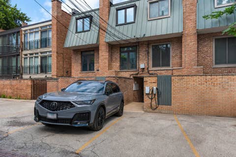 Tiny photo for 1912 N Cleveland Avenue #B, Chicago, IL 60614 (MLS # 12734307)