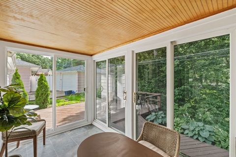 Tiny photo for 2140 Fairhaven Road, Davenport, IA 52803 (MLS # 12684346)