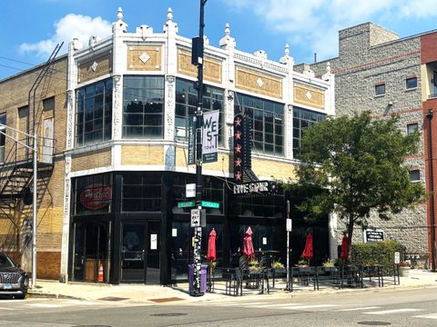 1422-1424 W Chicago Avenue Chicago IL 60642