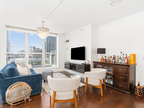 Tiny photo for 600 N Dearborn Street #602, Chicago, IL 60654 (MLS # 12748900)