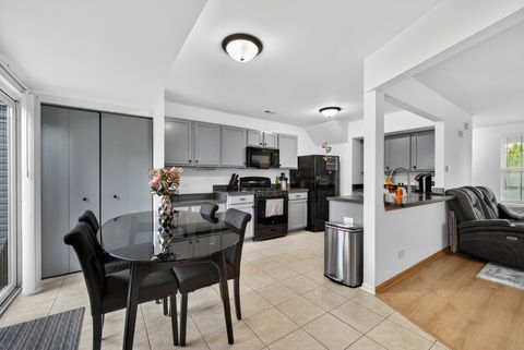 Tiny photo for 939 Four Seasons Boulevard, Aurora, IL 60504 (MLS # 12599920)