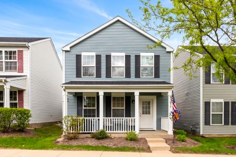 Tiny photo for 939 Four Seasons Boulevard, Aurora, IL 60504 (MLS # 12599920)