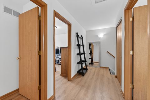 Tiny photo for 939 Four Seasons Boulevard, Aurora, IL 60504 (MLS # 12599920)