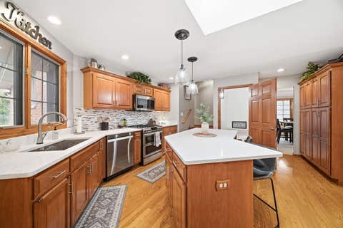 Tiny photo for 16065 Ridgewood Drive, Homer Glen, IL 60491 (MLS # 12710117)