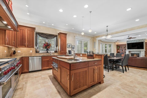 Tiny photo for 515 S Sunnyside Avenue, Elmhurst, IL 60126 (MLS # 12760177)